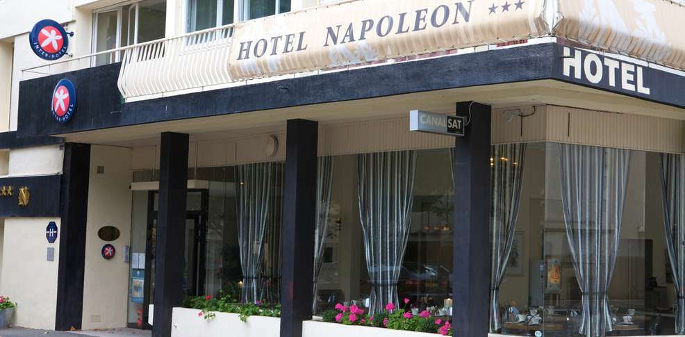 The Originals City, Hotel Napoleon, ラ・ロッシュ＝シュル＝ヨン エクステリア 写真